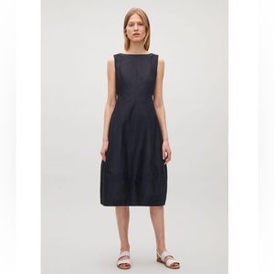 Cos sleeveless cacoon skirt navy blue midi dress size small